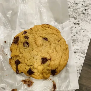 Refocused Vegan Chocolate Chip Cookies