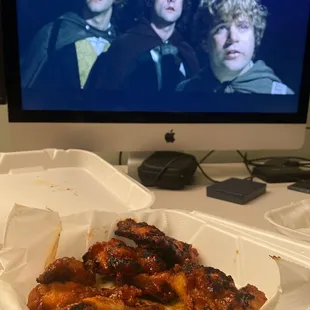 Even the Hobbits agree...