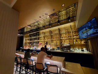 Lobby Bar at the Cadillac Hotel