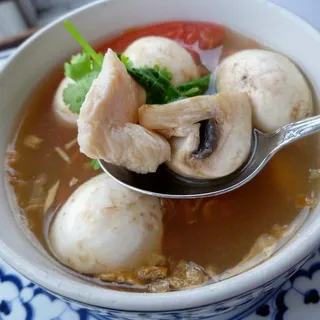 Tom Yum Gai