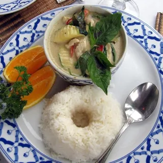 Gaeng Khiew Warn Gai