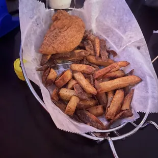 Kid&apos;s chicken tenders
