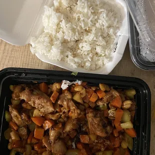Overall pic of the Kung Pao- tons of cut veggies, hardly any sauce and sauce didn&apos;t have flavor (just salty)