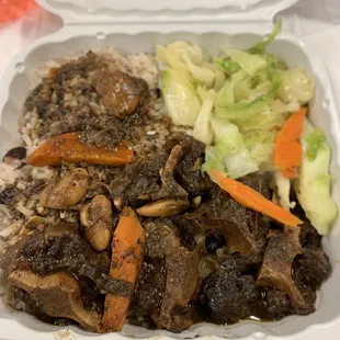 Ox Tails, Rice and Peas with Steamed Cabbage