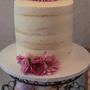 Tahoe Wedding one tier wedding cake