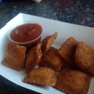 Fried cheese ravioli