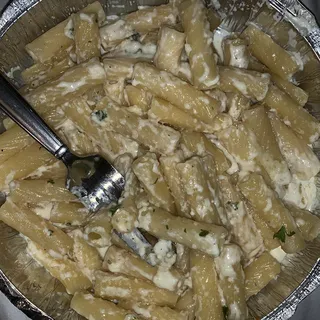 Rigatoni Al Quattro Formaggi