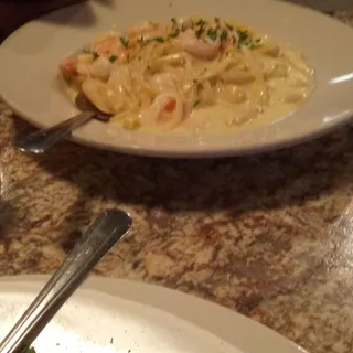 Seafood Alfredo