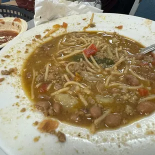 Fideo with carne and papa