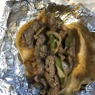Beef fajita taco