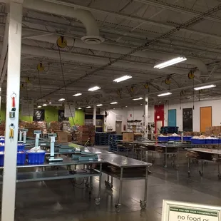 Where volunteers are put to work! (August 2016).