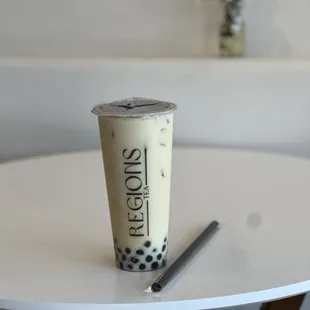 jasmine milk tea with boba