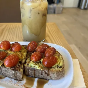 Avocado toast and maple date latte.  Both are delicious (and also my favorites things to order here.)