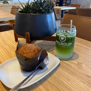 Delicious muffin and matcha lemonade!