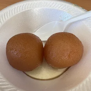 Gulabjamun desert