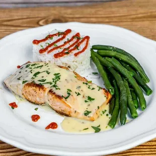Faroe Salmon with Rice and Veggie