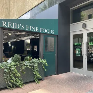 the entrance to the restaurant