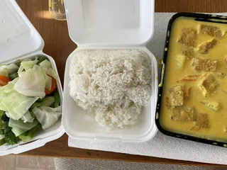 Molly's Thai Ban