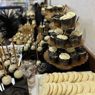 Full dessert spreads for large events!