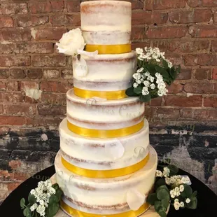 Tiered wedding cakes