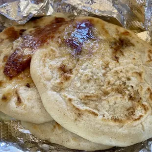 Revuelta pupusas lunch special