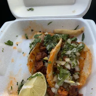 Tacos al pastor