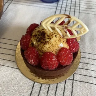 Raspberry tartlette