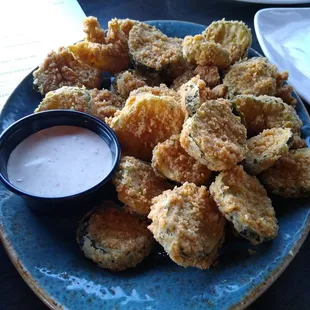 Fried pickle chips