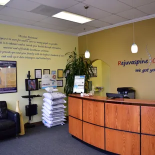 Our welcoming front area welcomes you and your family for recovery and wellness.