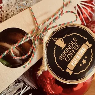 Macaroons Holiday Favorites