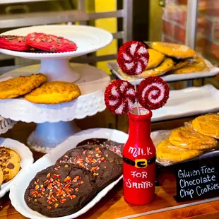 fresh cookies
