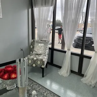 The enforcement to move to allow dancers to practice at the entrance of Relentless Nutrition