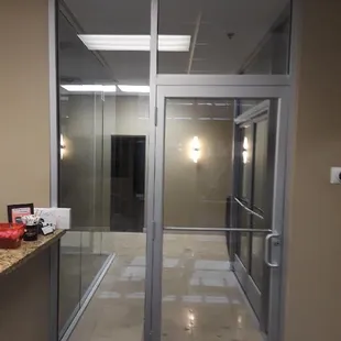 Commercial glass replacement