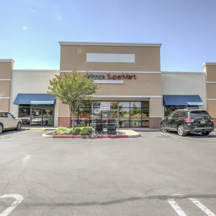 Reliance SuperMart, Bakery Bites - Roseville