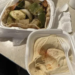 Hummus and Grilled vegetables