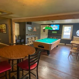 Back room pool, darts and golden tee