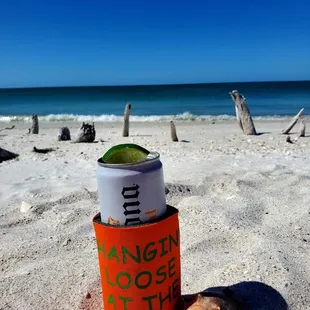 HANGING LOOSE AT THE MOOSE.  #beachedition