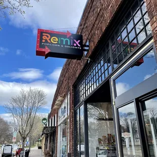 Remix Popcorn & Delights