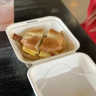 Egg Sandwich to go