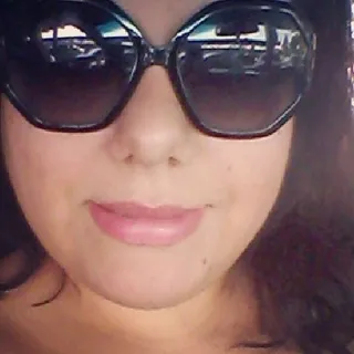 Sandi M.