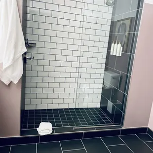 Beautiful shower with Aveda products!