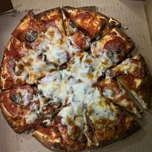 Pepperoni mushroom small