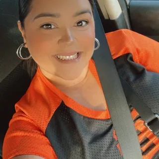 Esmeralda R.