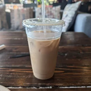 Vanilla iced coffee