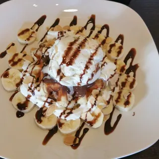 Strawberry Nutella Banana Waffle Breakfast