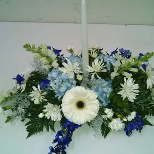 Beautiful winter centerpiece!