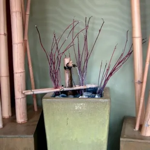 detail of fountain in entrance