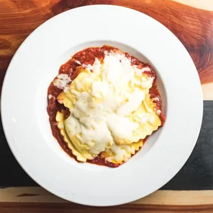 Cheese Ravioli in Marinara