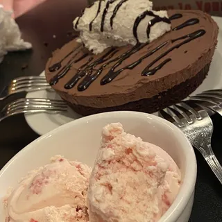 Steve's "Mini" Chocolate Cake