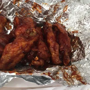 Barbecue chicken wings $8.50